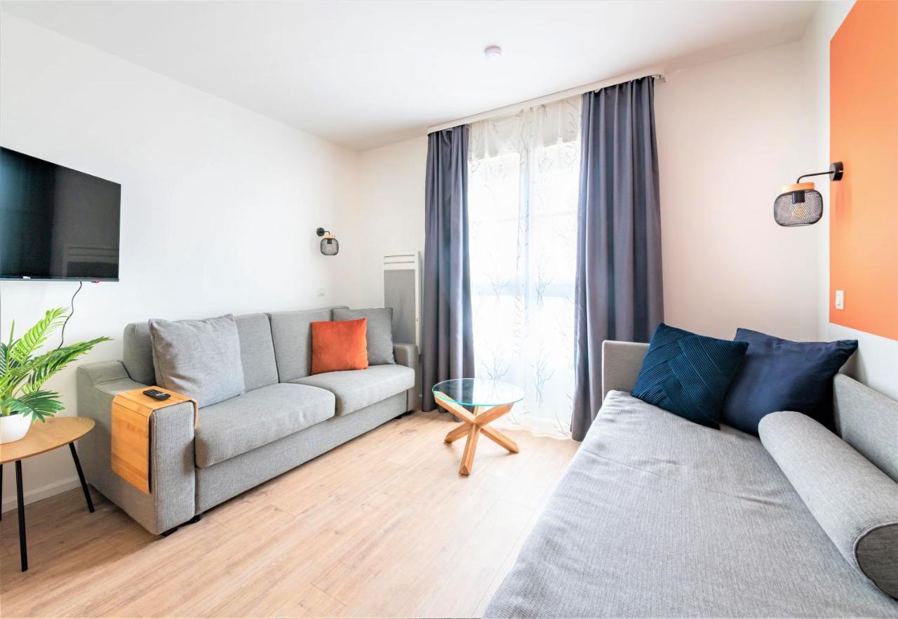 セリSunset Duplex - Disney Vacationアパートメント エクステリア 写真